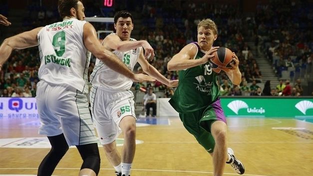 Euroliga 2015-2016: Duras derrotas de Unicaja y FC Barcelona Lassa en el top16