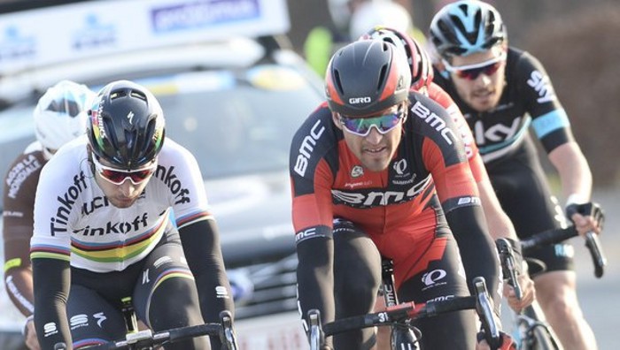 Omloop Het Nieuwsblad 2016: victoria para Van Avermaet por delante de Sagan