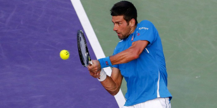 Djokovic a octavos en Miami