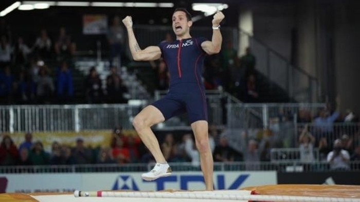 Mundial Indoor 2016: Lavillenie y Shur ganan las primeras medallas