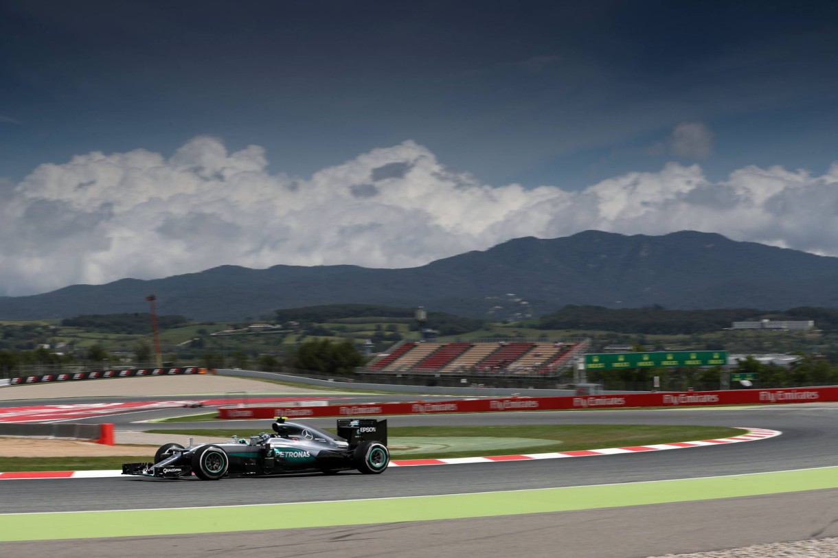 GP de España 2016 de F1: pole para Hamilton, Sainz 8º y Alonso 10º