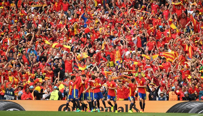 Eurocopa 2016: España gana a la República Checa en el debut con gol de Piqué