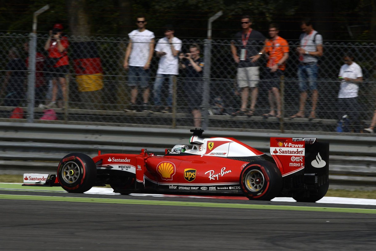 GP de Italia 2016 de Fórmula 1: pole para Hamilton en Monza, Alonso 13º y Sainz 16º