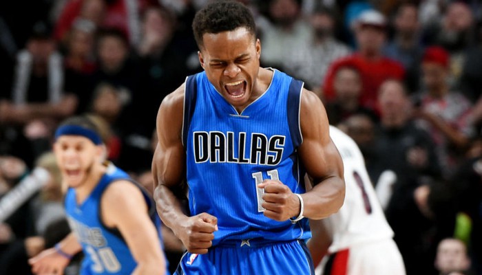 NBA: Yogi Ferrell conquista en Dallas el sueño americano