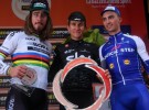 Milán – San Remo 2017: Kwiatkowski gana en un apretado sprint con Sagan