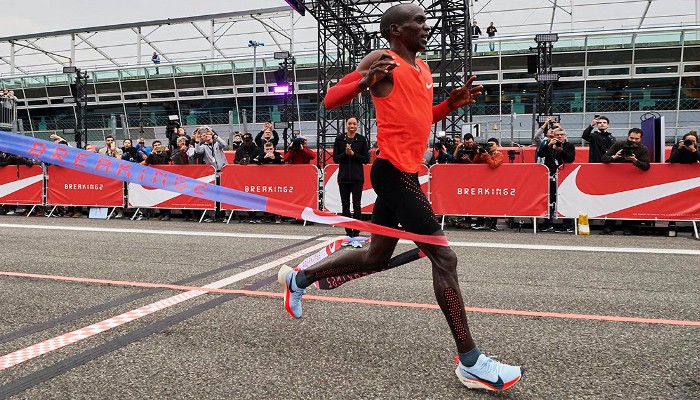 ¿Se podrá correr un maratón por debajo de las dos horas? Kipchoge se ha quedado a 25 segundos