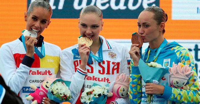 Mundial de natación 2017: Ona Carbonell consigue las primeras medallas