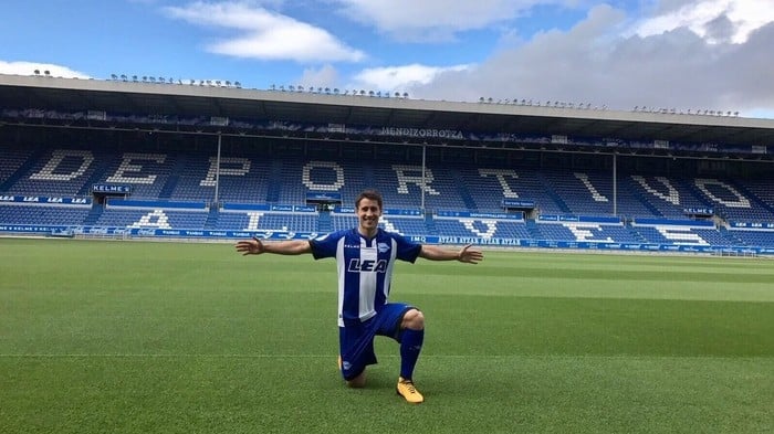 Bojan jugará esta temporada en el Alavés