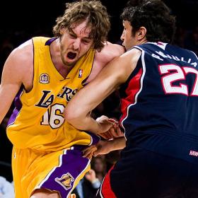 Gasol debuta en el Staples Center con victoria