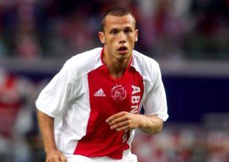 Heitinga ficha por el Atlético de Madrid