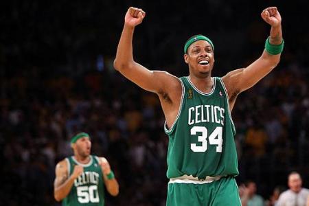 Los Celtics ganan en L.A. y dejan a los Lakers al borde del precipicio