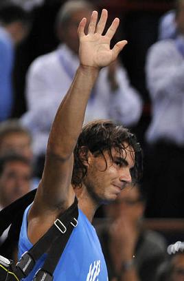 Nadal, Federer y Murray continúan adelante en el Masters de París