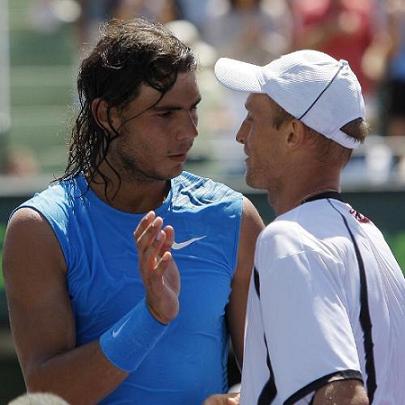 Rafa Nadal inicia la temporada en Abu Dhabi frente a Davydenko