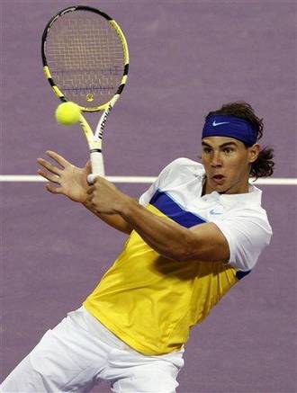 Nadal llega a cuartos en Doha