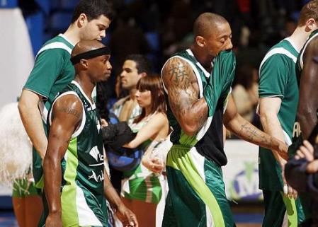 Euroliga Top 16: el Tau arrasa pero Unicaja se queda casi sin opciones