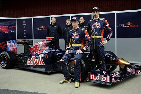 Toro Rosso se presentó en Barcelona