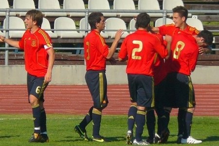 Pre-europeo sub 19: España debuta y golea a la República Checa