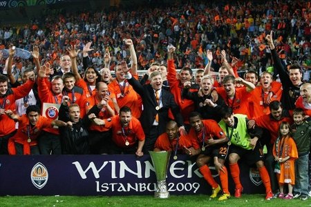 El Shakhtar Donetsk es el nuevo campeón de la última Copa de la UEFA