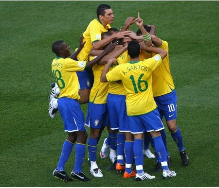 Copa Confederaciones: Brasil golea por tres a cero a Estados Unidos