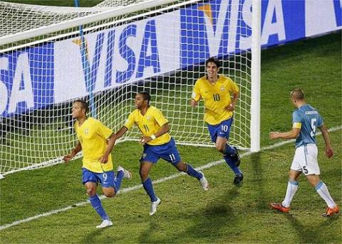 Copa Confederaciones: Brasil gana 3-0 a Italia que se queda sin semifinales