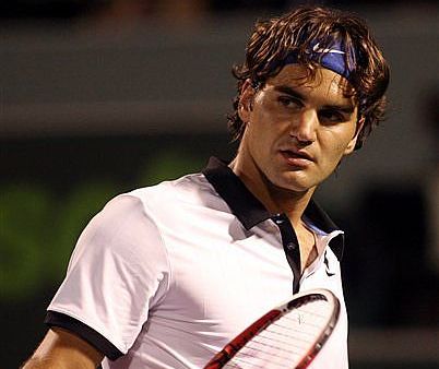 Federer ve la luz al final del camino