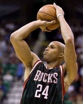 Los Spurs se hacen con Richard Jefferson