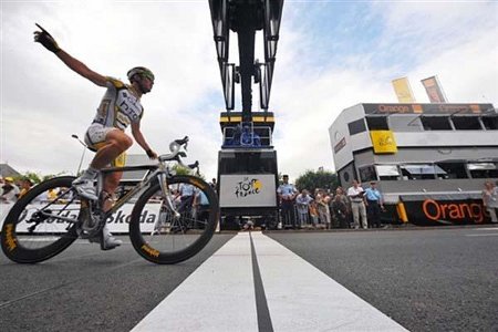 Tour’09 Etapa 10: llegada «pactada» al sprint y victoria para Mark Cavendish