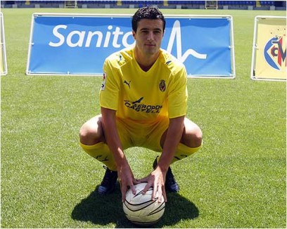 Marcano deja Santander por Villarreal y lo sustituye Crespo