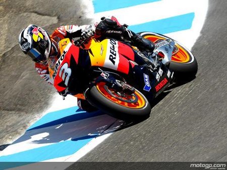 Laguna Seca: Pedrosa saborea las mieles de la victoria un año después