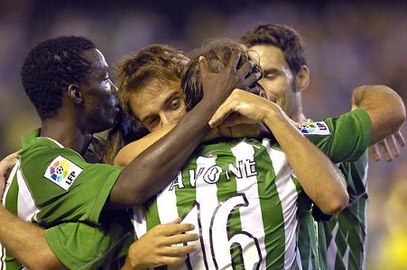 Liga Española 2009/10 2ª División: Betis y Rayo comparten la cabeza de la tabla en la Jornada 1