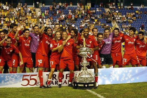 Trofeo Carranza: el Sevilla renueva su título con un solitario gol de Escudé