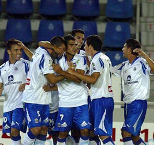 1ª División: El Tenerife logra una sufrida victoria frente a un Athletic encerrado.