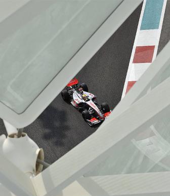 GP de Abu Dhabi: Hamilton consigue la pole y Alonso no pasa la Q1