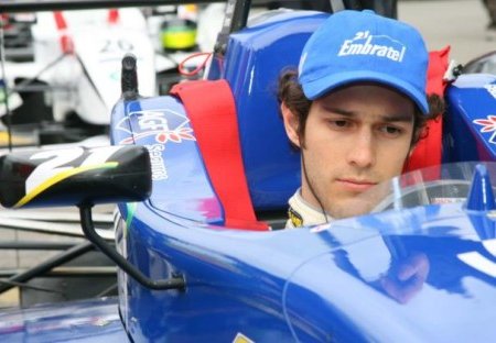 Bruno Senna es presentado como piloto del equipo Campos-Meta