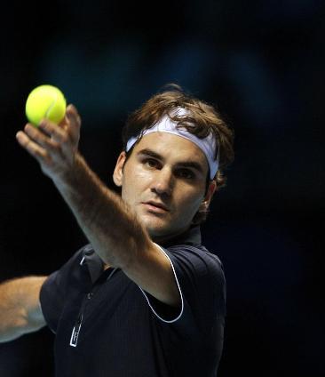 Torneo de Maestros: Federer ayuda a Verdasco ganando a Murray y Nadal se la juega ante Davydenko