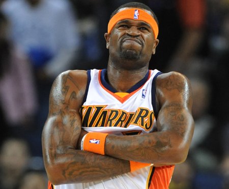 Intercambio entre Bobcats y Warriors: Bell y Radmanovic por Jackson y Law