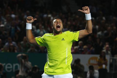 Open de Australia 2010: Jo-Wilfried Tsonga sorprende a Djokovic y se verá con Federer en semifinales