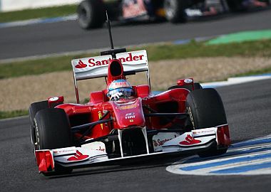 Kobayashi fue el más rápido de la segunda sesión de entrenamientos libres en Jerez