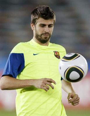 Gerard Piqué renueva con el F.C. Barcelona hasta el 2015