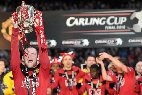 El Manchester United se hace con la Carling Cup tras ganar al Aston Villa