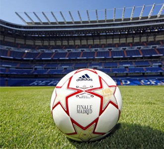 Se presentó el balón de la Final de la Liga de Campeones 2010 de Madrid