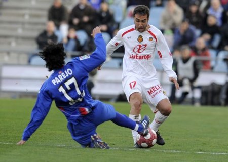 Liga Española 2009/10 1ª División: la lucha por la cuarta plaza no varía