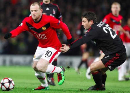 Liga de Campeones: Rooney humilla al Milan