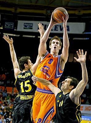 Eurocup Top 8: Bilbao Basket y Valencia jugarán la Final Four en Vitoria