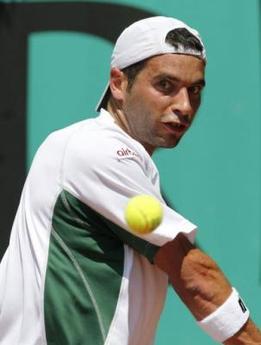 Roland Garros 2010: Montañés y García-López ganan en el debut,  Gulbis se retira en primera ronda