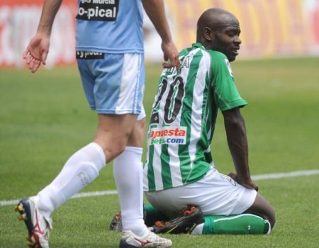 Liga Española 2009/10 2ª División: el Betis tira por la borda sus posibilidades de ascenso en la Jornada 36