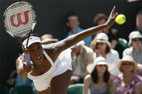 Wimbledon 2010: Las Williams, Clijsters y Li a cuartos de final, eliminadas Wozniacki, Henin, Sharapova y Jankovic