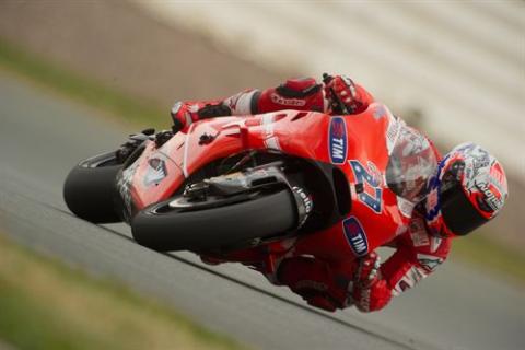 GP de EEUU de motociclismo: Stoner comienza mandando en los libres de Laguna Seca, Lorenzo fue segundo