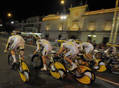 Vuelta a España 2010: Columbia gana la contrarreloj por equipos nocturna