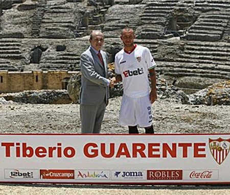 Tiberio Guarente y Cigarini, italianos para la medular del Sevilla